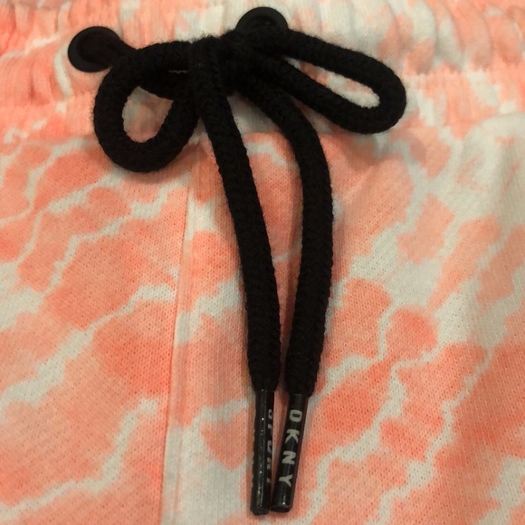 Brand๐๐๐ฅ๐ DKNY sports shorts. - Picture 3 of 10